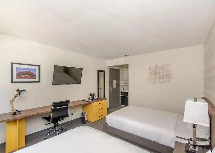 Ohio House Motel Chicago