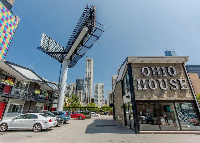 Motel Ohio House