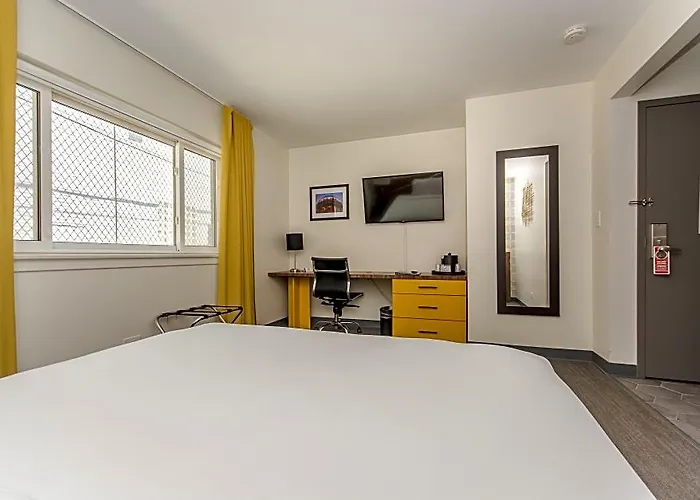 Ohio House 3* Chicago
