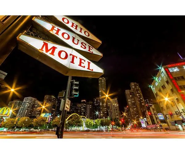 Ohio House 3* Chicago